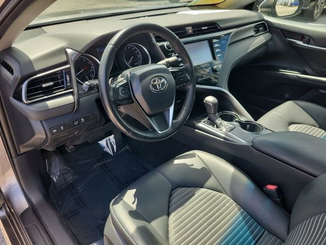 Used 2019 Toyota Camry SE FWD image 21