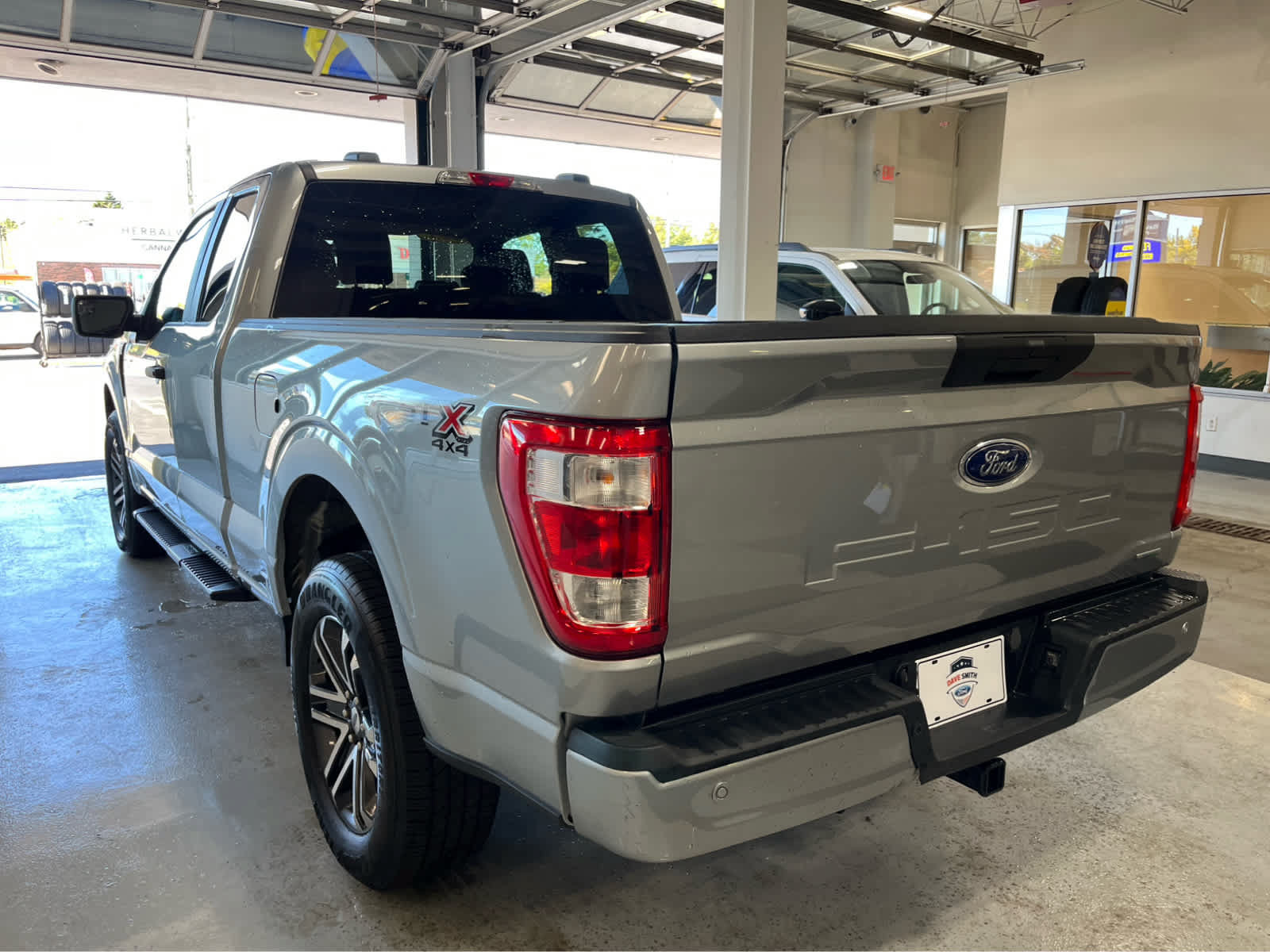 Certified 2023 Ford F150 XL w/ STX Appearance Package AWD/4WD image 5