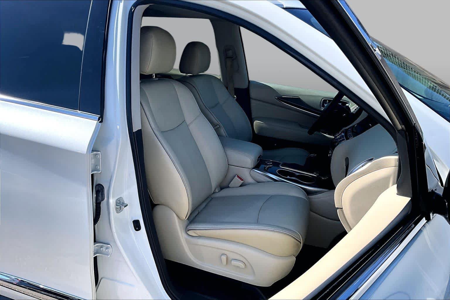 Used 2019 INFINITI QX60 Pure FWD image 9