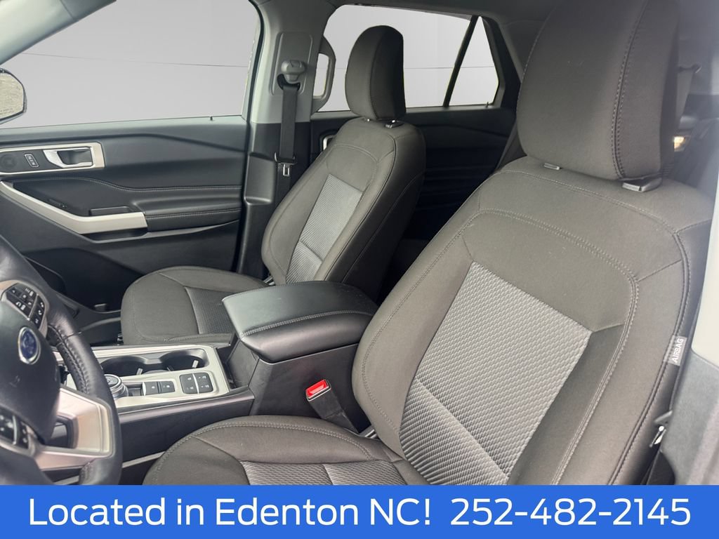 Certified 2024 Ford Explorer XLT RWD image 10
