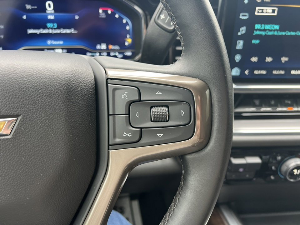 Used 2024 Chevrolet Silverado 3500 High Country w/ High Country Premium Package image 26