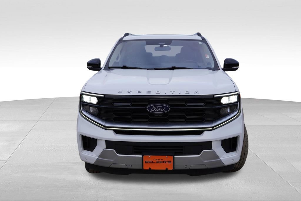 Certified 2025 Ford Expedition Max Platinum image 12