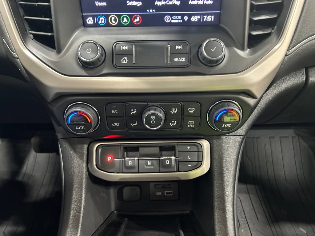 Used 2023 GMC Acadia Denali w/ Denali Ultimate Package AWD/4WD image 26