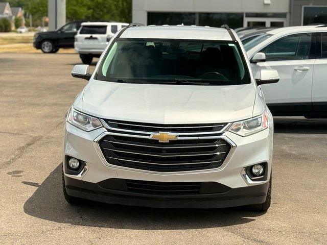 Used 2020 Chevrolet Traverse LT FWD image 32