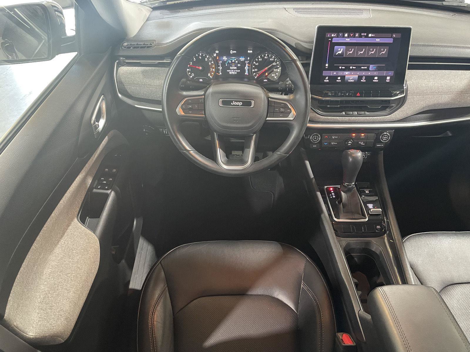 Used 2022 Jeep Compass Latitude AWD/4WD image 21