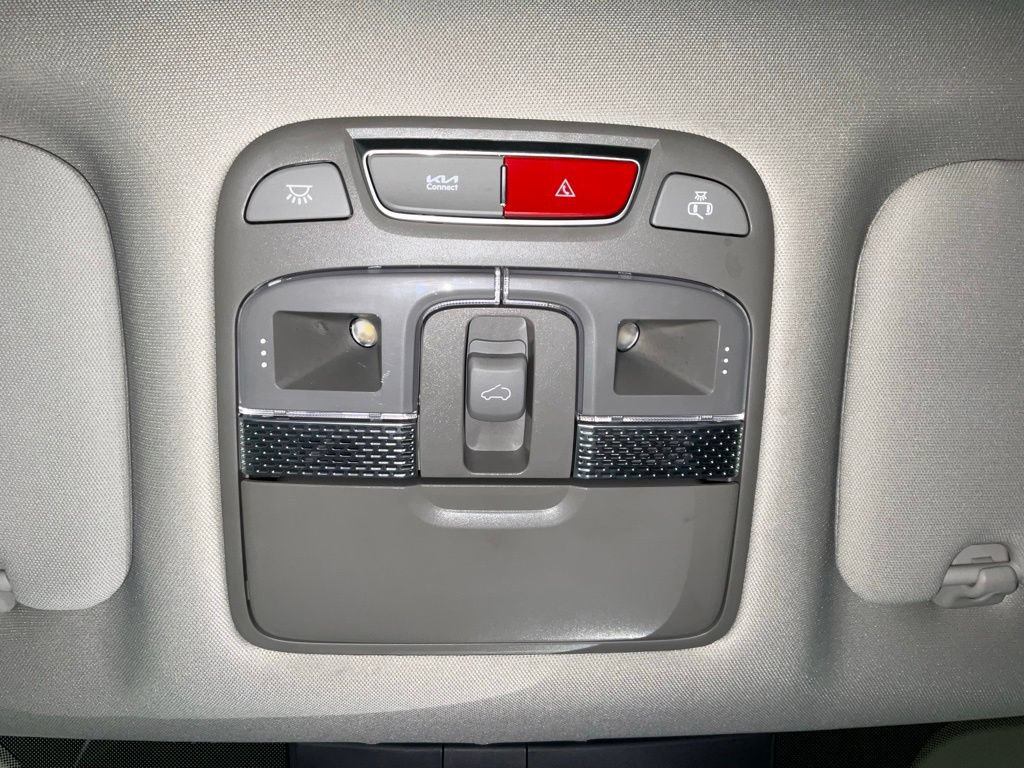Used 2024 Kia Telluride S w/ S Sunroof Package FWD image 23
