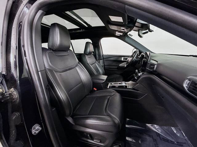 Certified 2022 Ford Explorer ST w/ Equipment Group 401A image 31