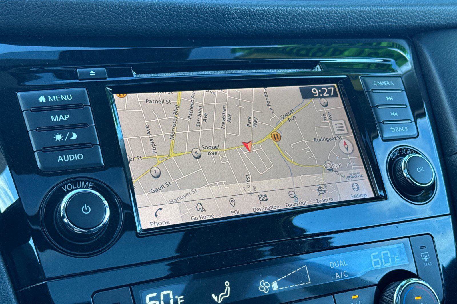 Used 2019 Nissan Rogue SV w/ Premium Package image 21