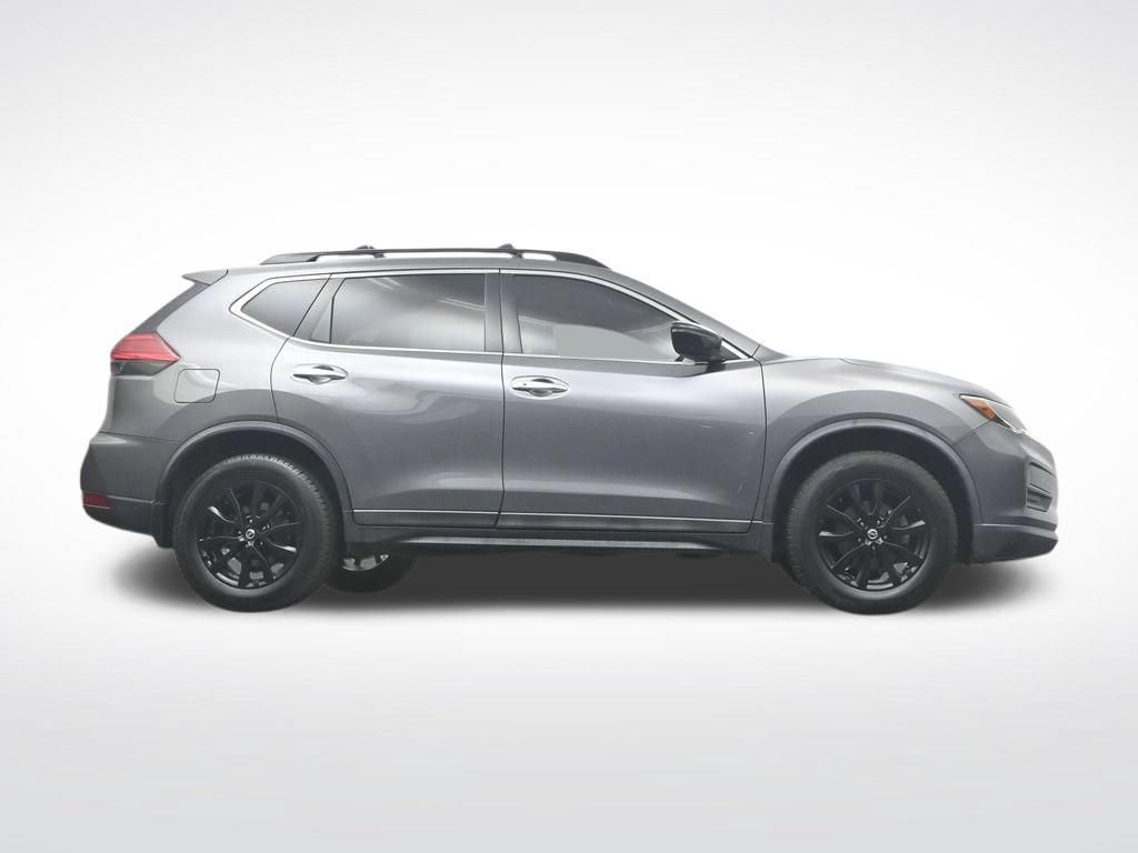 Used 2017 Nissan Rogue SV w/ Midnight Edition Package AWD/4WD image 43
