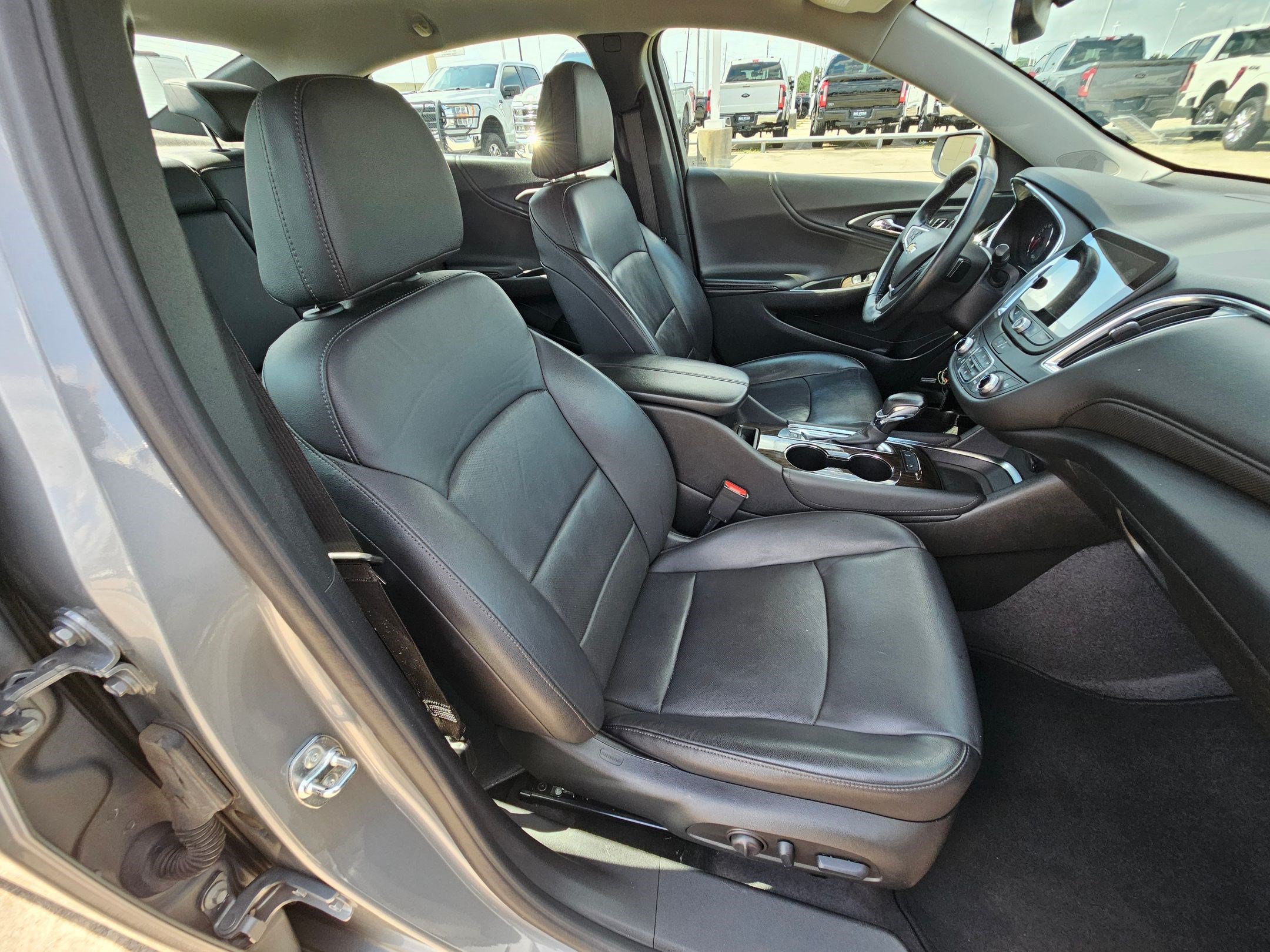 Used 2024 Chevrolet Malibu LT FWD image 58