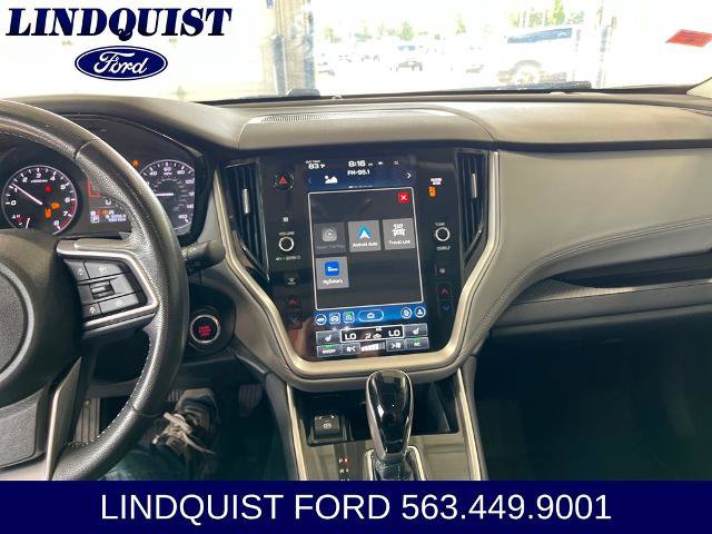 Used 2024 Subaru Outback Premium AWD/4WD image 15