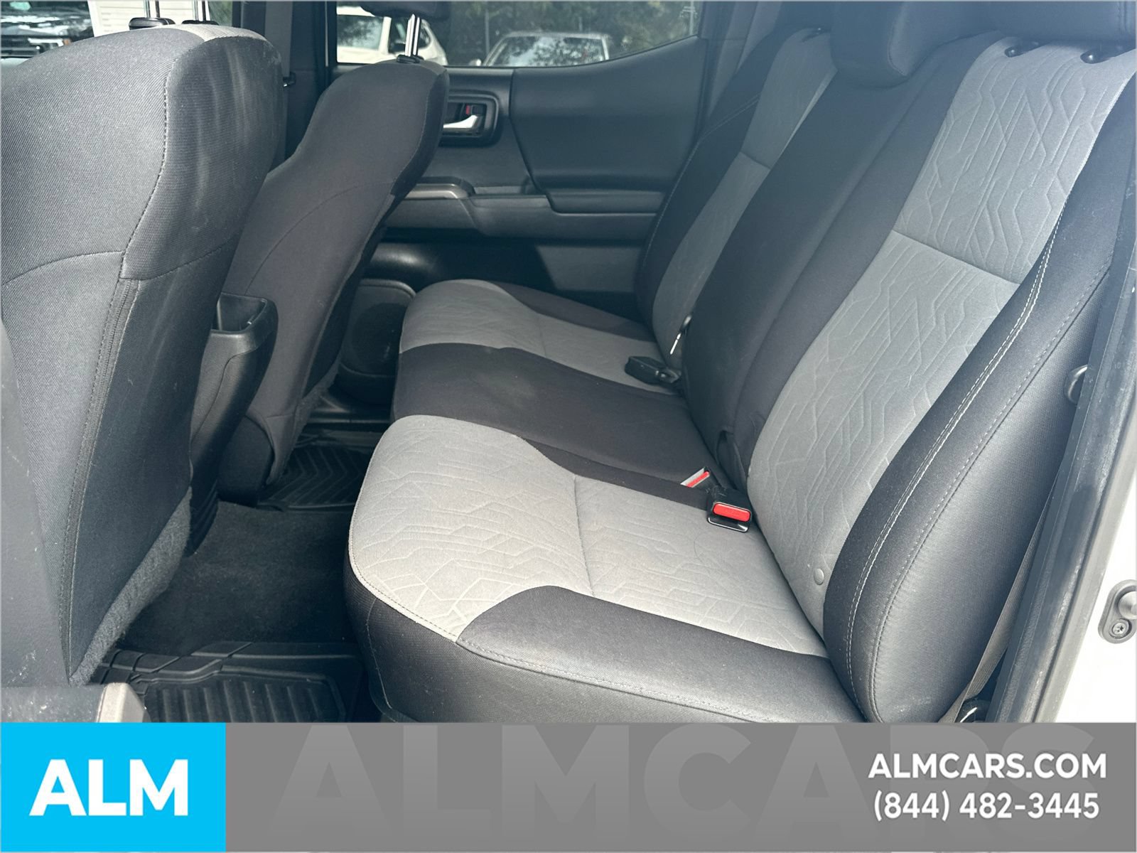 Used 2022 Toyota Tacoma TRD Off-Road RWD image 23