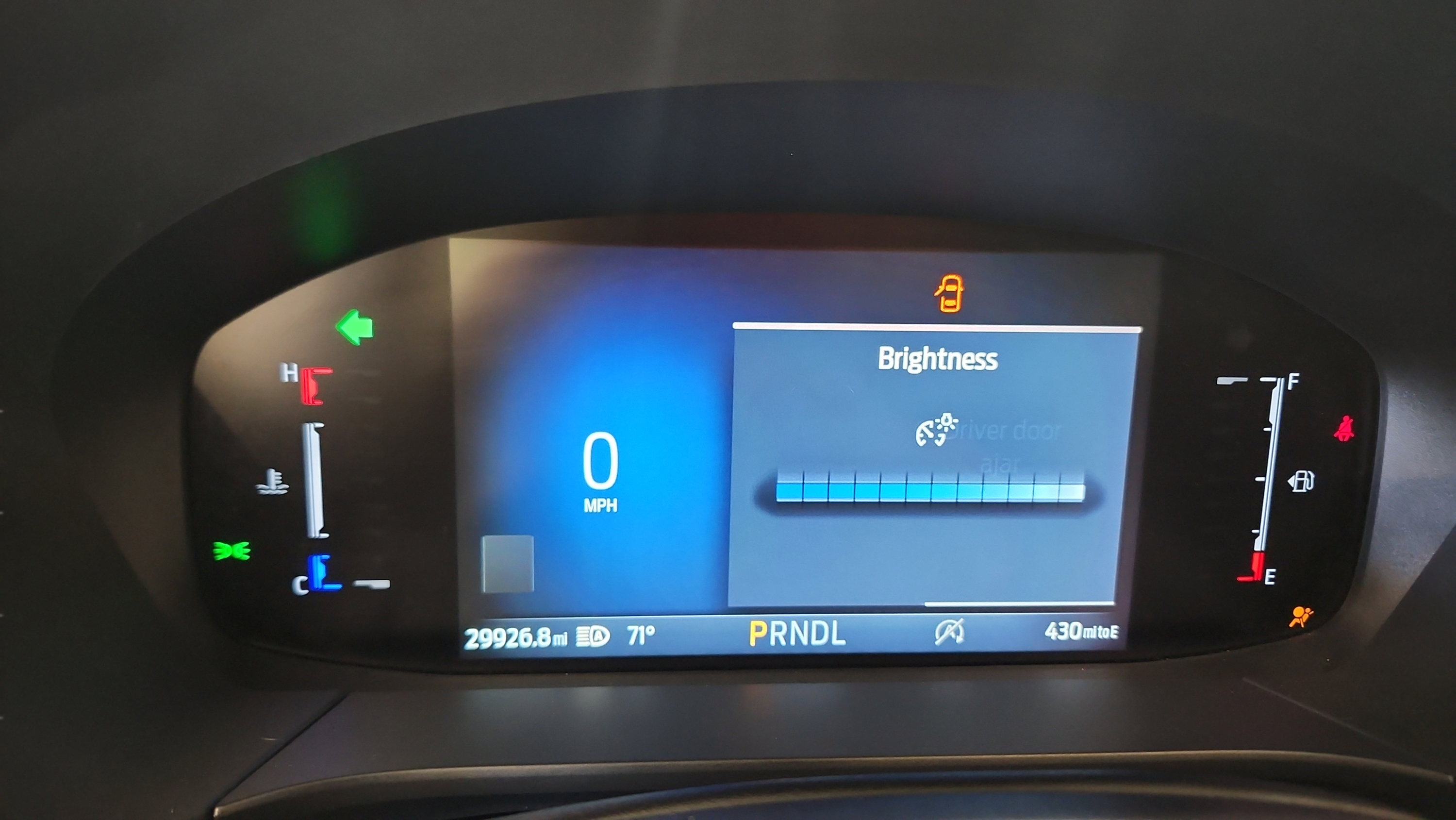 Certified 2025 Ford Escape ST-Line w/ Tech Pack #1 AWD/4WD image 19