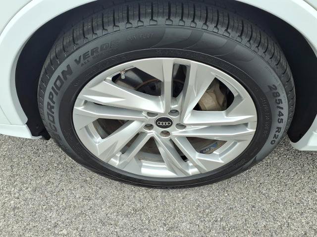 Used 2023 Audi Q7 3.0T Prestige AWD/4WD image 5