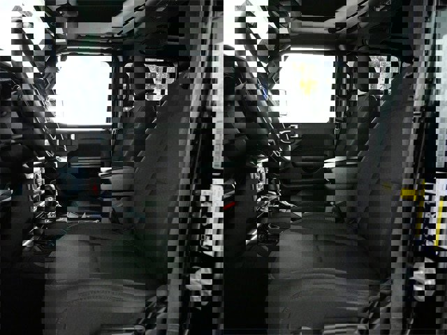 Used 2021 Jeep Wrangler Unlimited Sport image 17