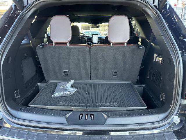 Certified 2022 Ford Explorer Platinum w/ Equipment Group 601A image 9