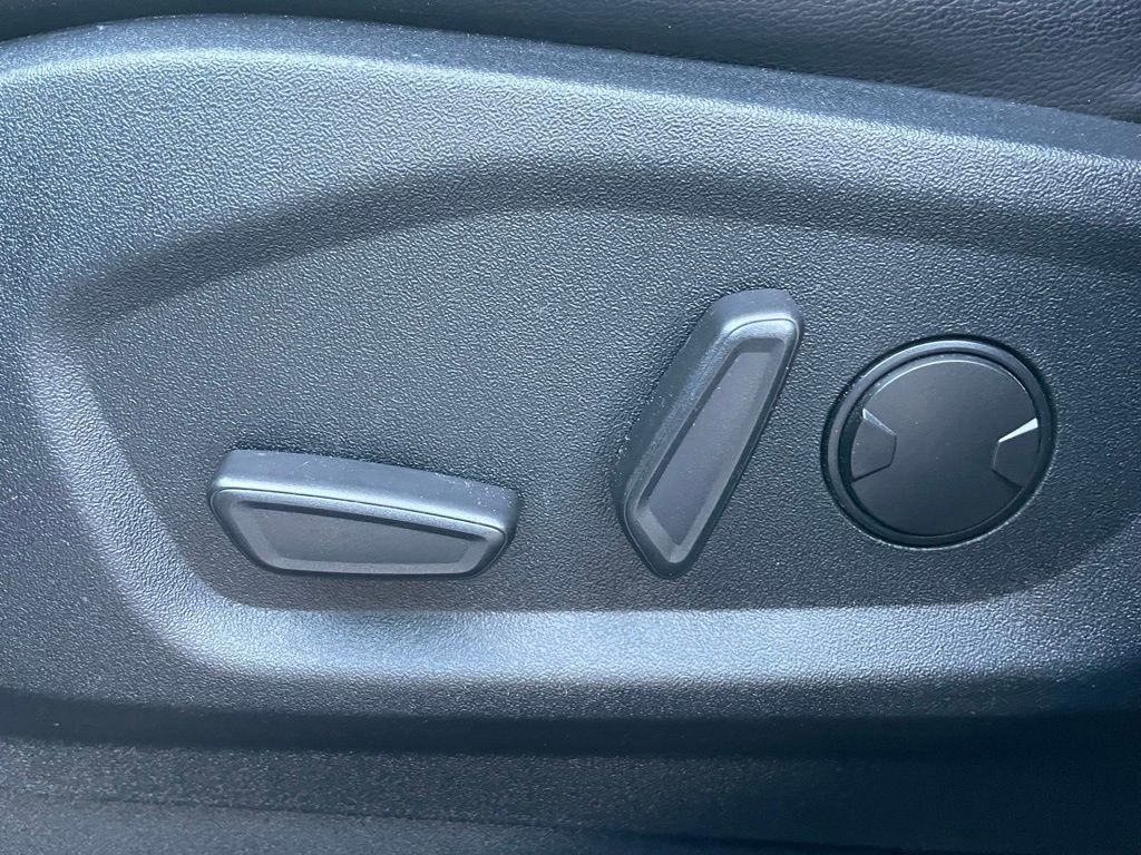 Certified 2020 Ford Edge SEL w/ Convenience Package image 20