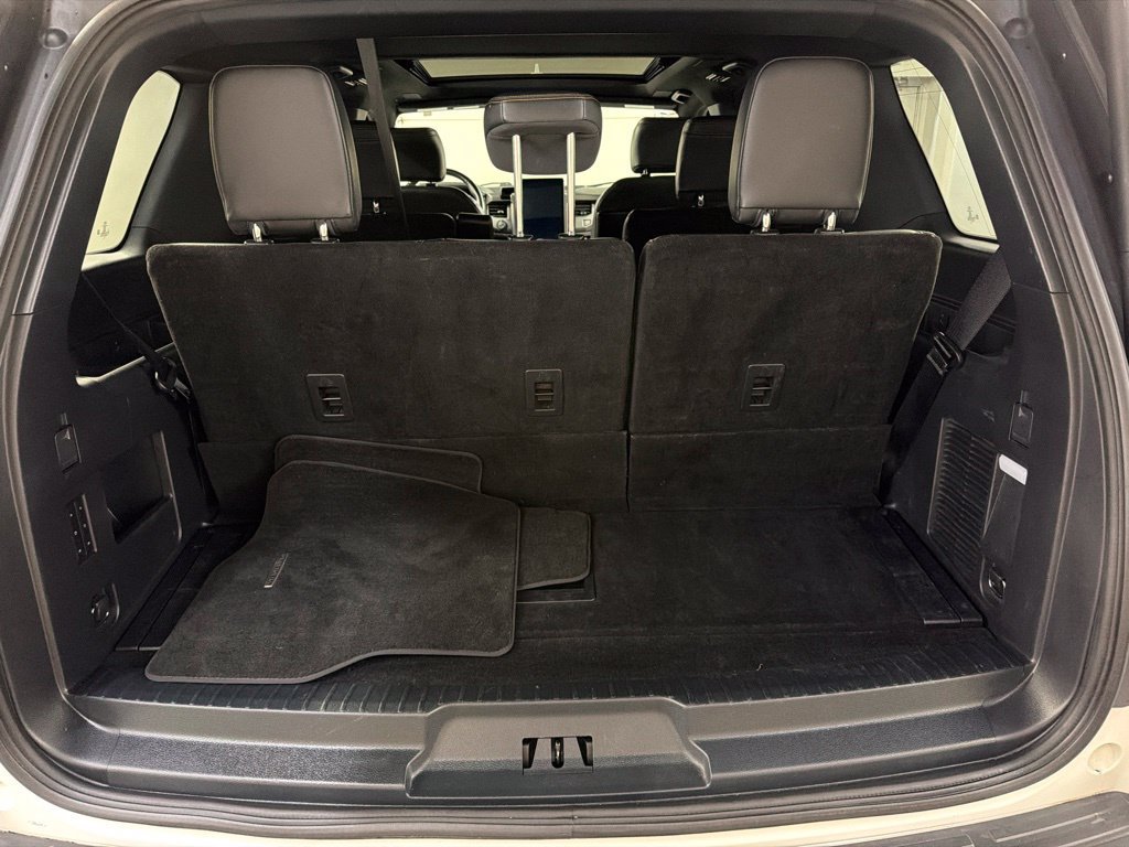 Certified 2023 Ford Expedition Platinum AWD/4WD image 39