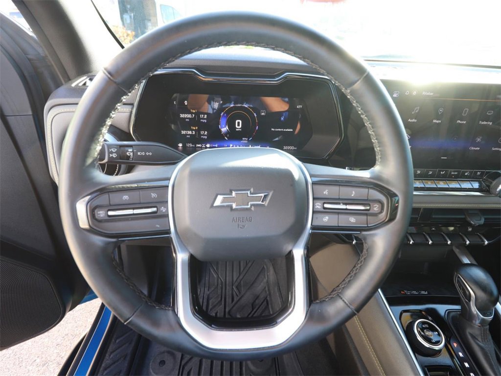 Used 2023 Chevrolet Colorado ZR2 w/ ZR2 Convenience Package III image 17