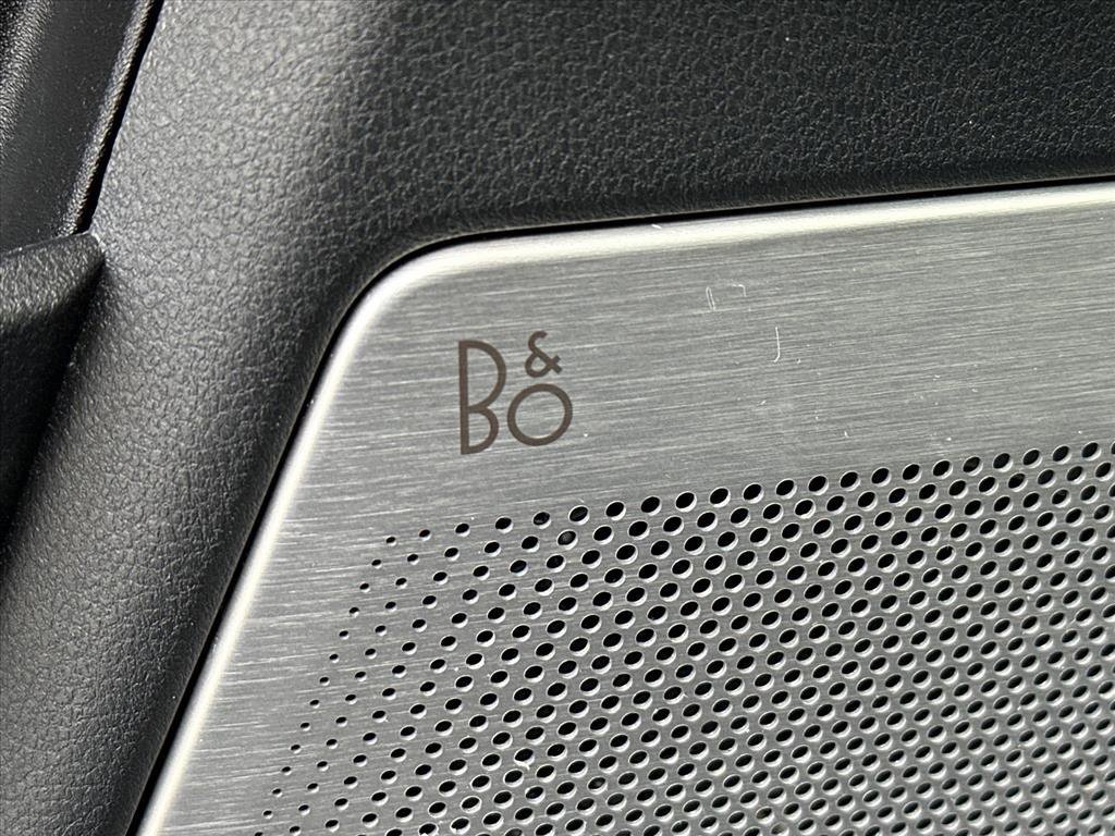 Certified 2023 Ford F150 Platinum w/ Equipment Group 701A High image 17