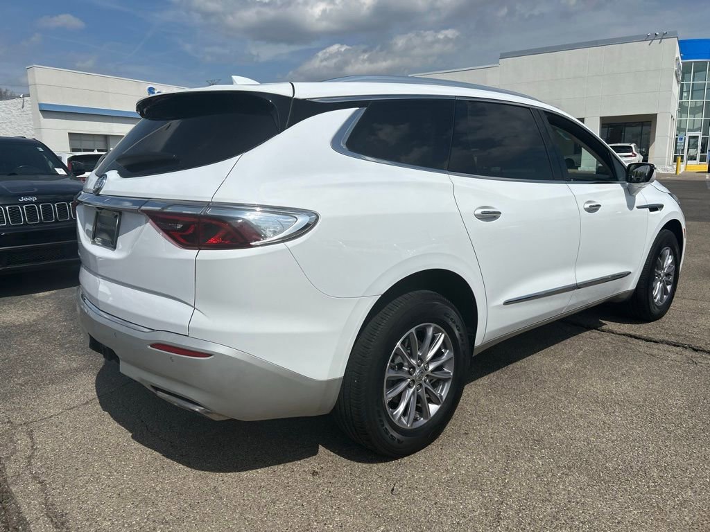 Used 2023 Buick Enclave Essence w/ Trailering Package, 5000 lbs. FWD image 4
