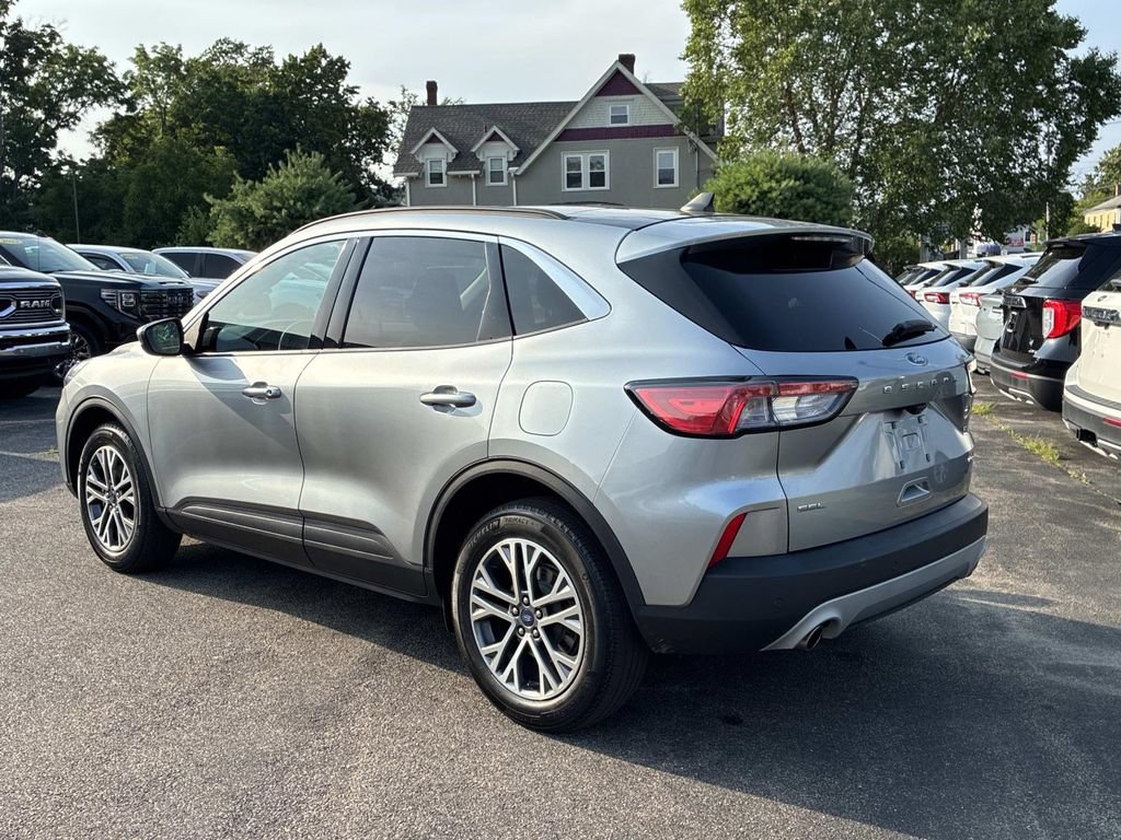 Certified 2022 Ford Escape SEL AWD/4WD image 5