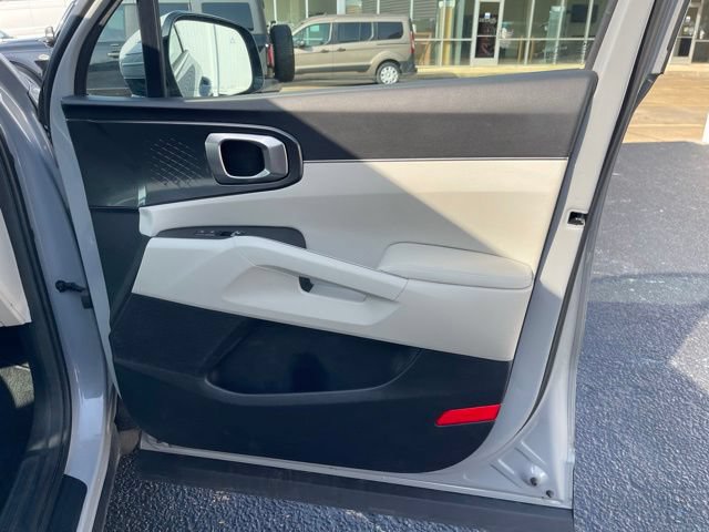 Used 2025 Kia Sorento S w/ Panoramic Sunroof Package FWD image 20