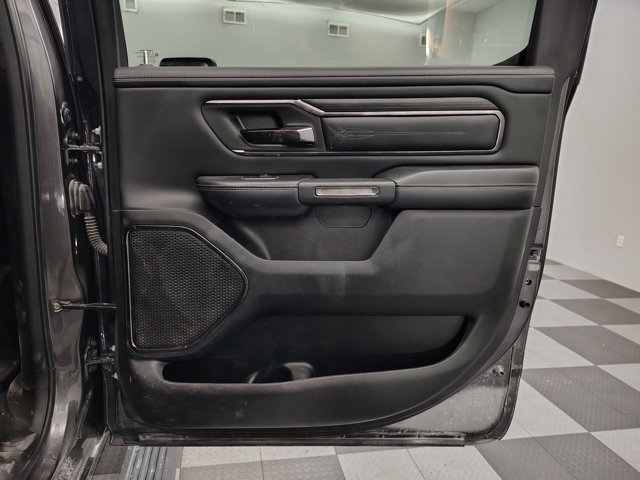 Used 2022 RAM 1500 Limited w/ Body Color Bumper Group AWD/4WD image 15
