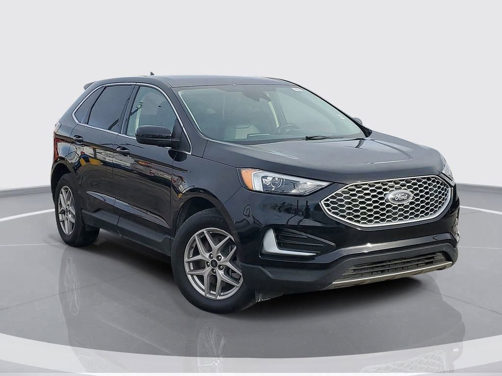 Certified 2023 Ford Edge SEL