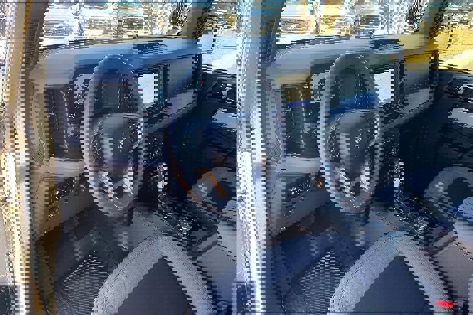 Certified 2023 Ford Bronco 2-Door w/ Sasquatch Package image 17