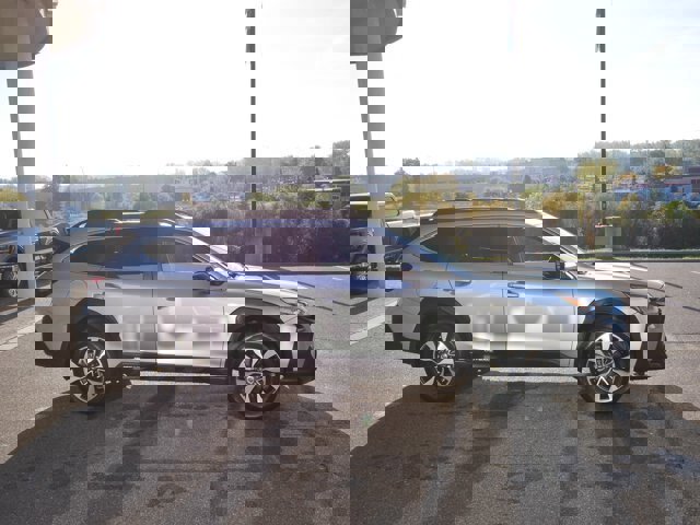 Used 2023 Subaru Outback Limited image 2