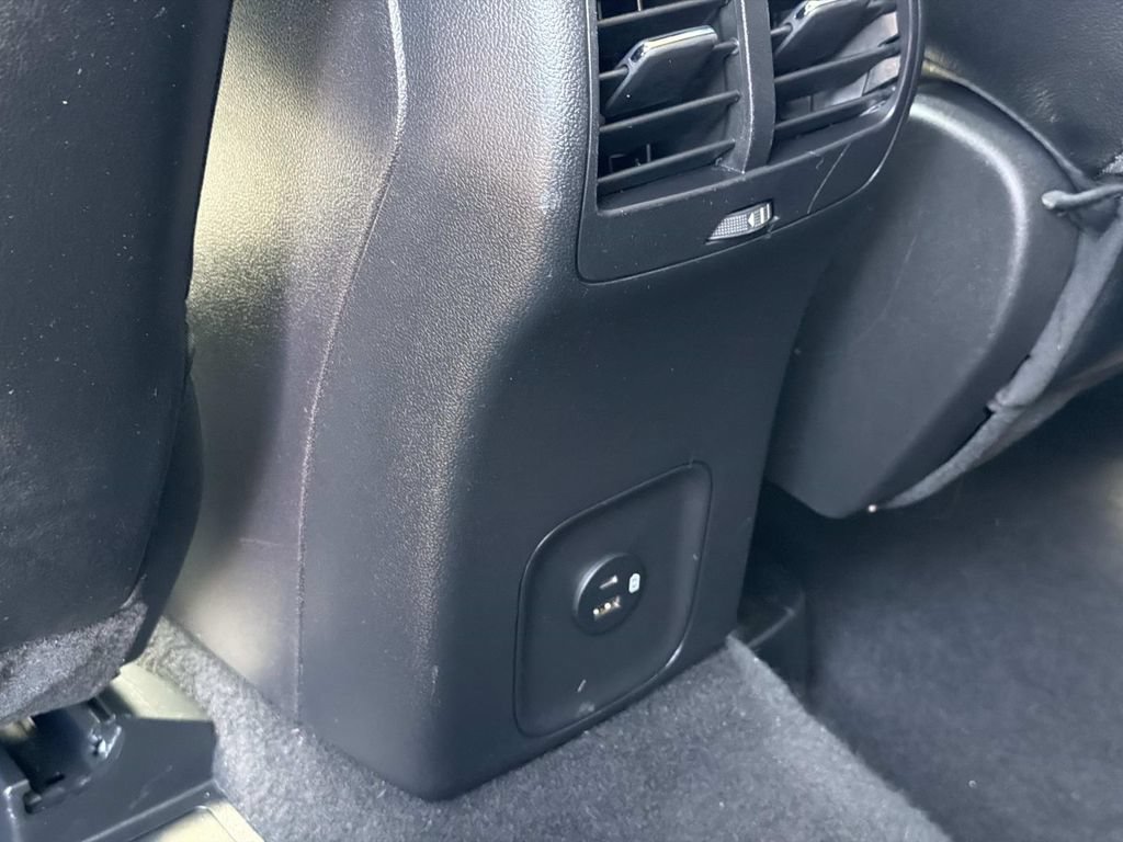 Certified 2022 Ford Escape SEL w/ Technology Package FWD image 18