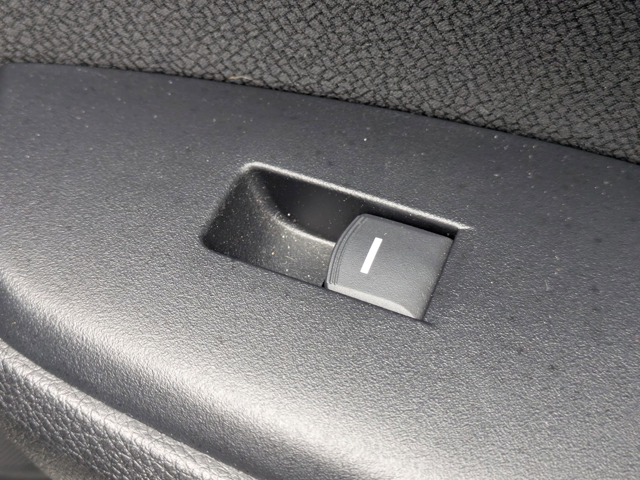 Used 2019 Honda CR-V EX image 32