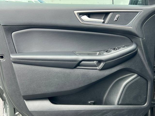 Certified 2024 Ford Edge SEL w/ Convenience Package AWD/4WD image 15