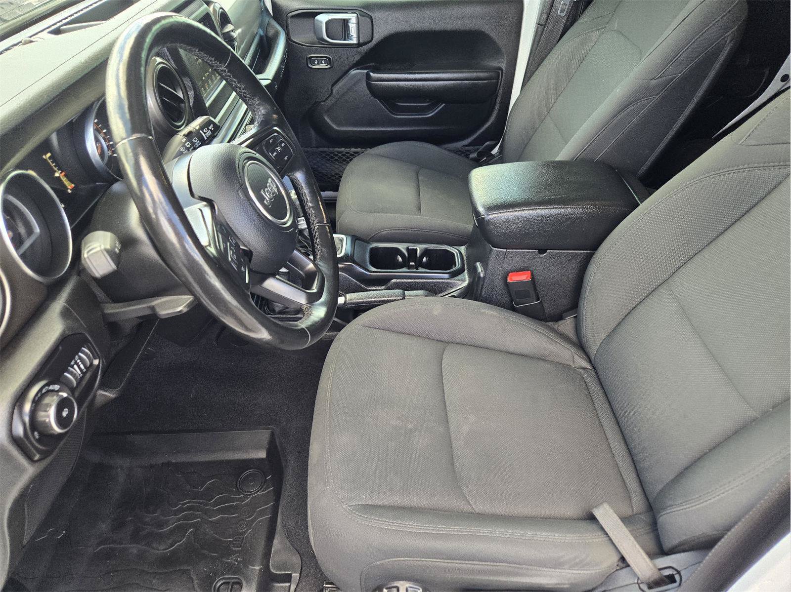 Used 2020 Jeep Wrangler Unlimited Sport AWD/4WD image 13
