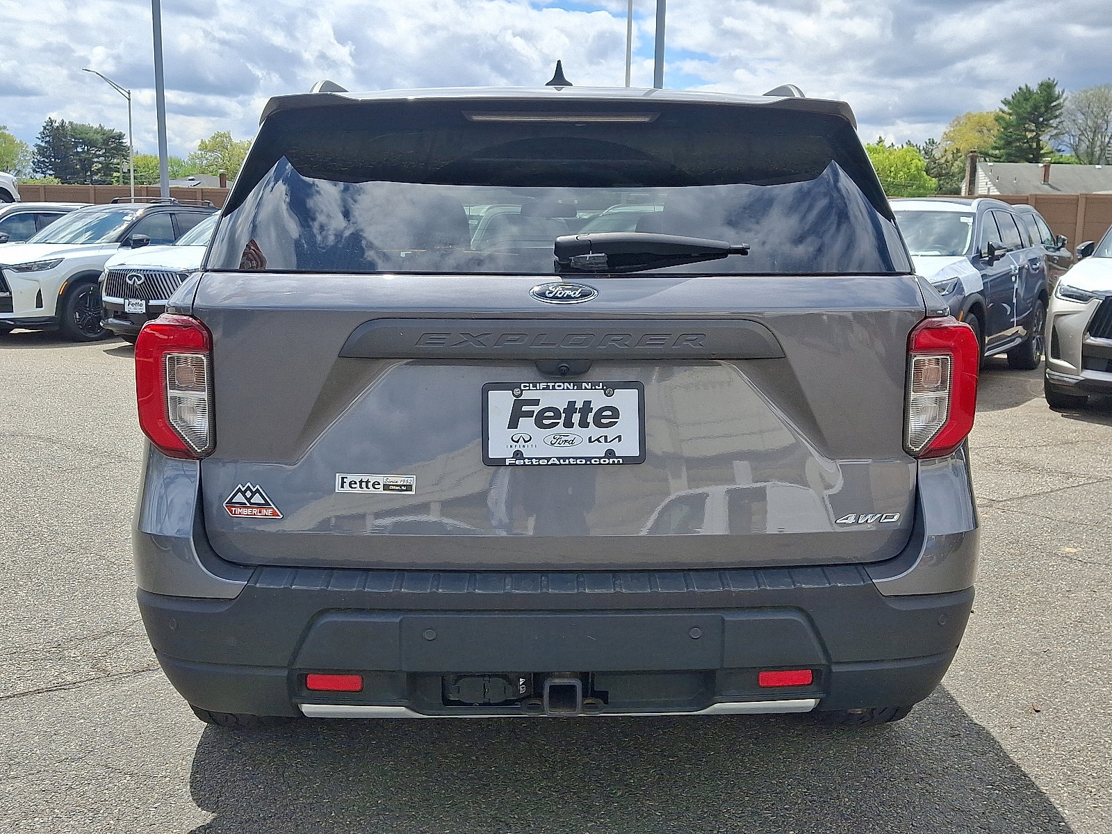 Certified 2022 Ford Explorer Timberline AWD/4WD image 3