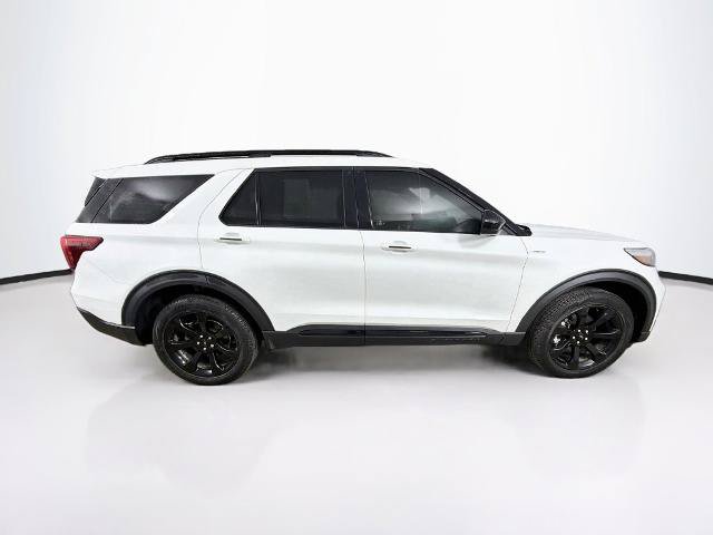 Certified 2024 Ford Explorer ST-Line w/ Class IV Trailer Tow Package AWD/4WD image 4
