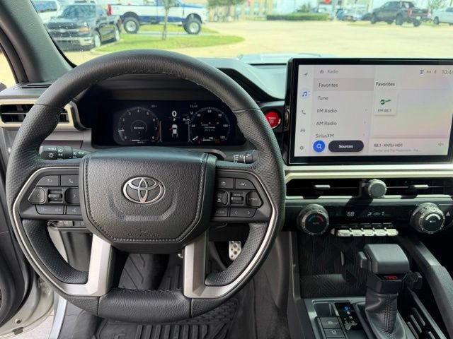 Used 2025 Toyota Tacoma TRD Sport RWD image 12