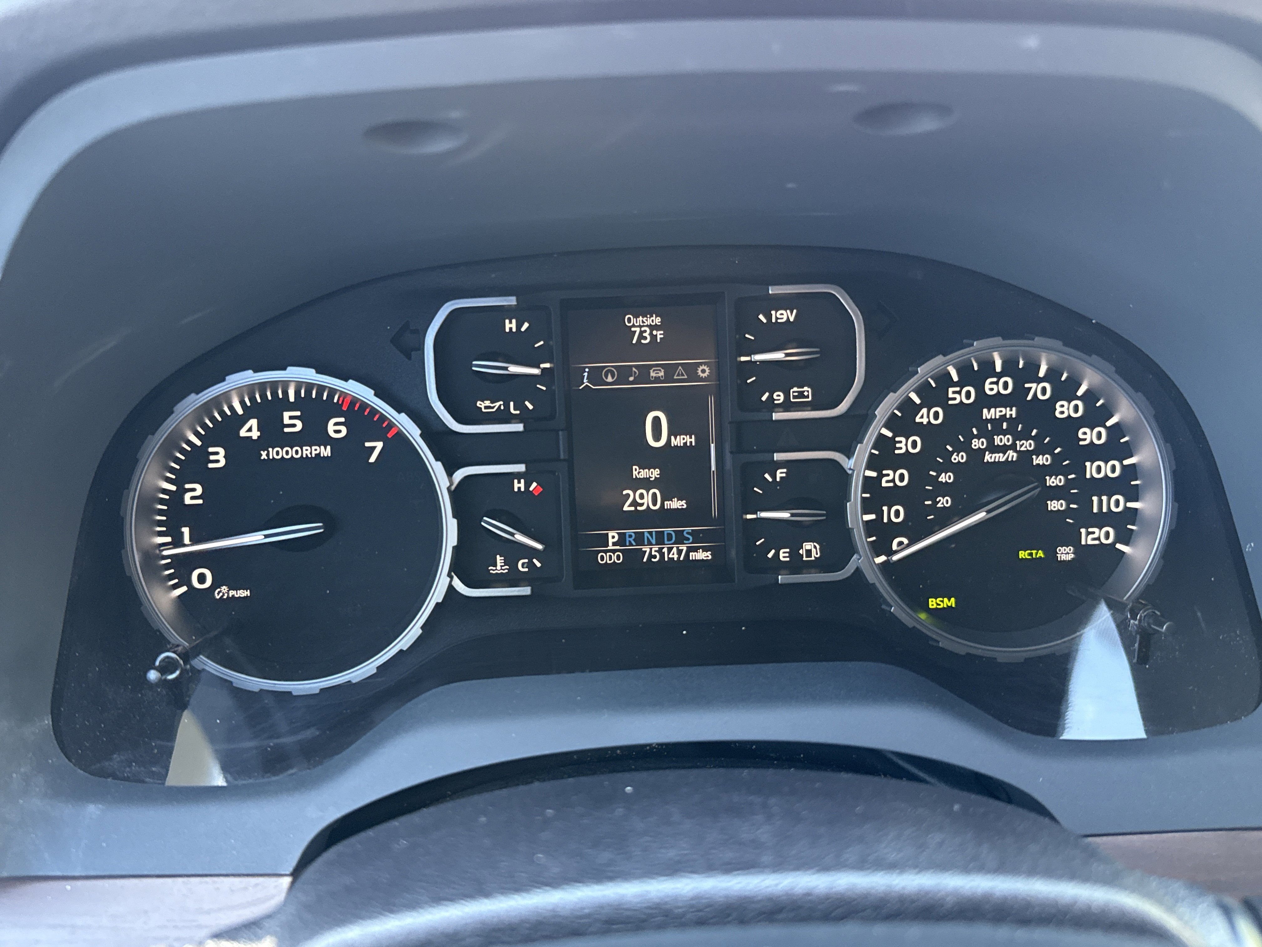 Used 2021 Toyota Tundra Limited w/ Nightshade Special Edition AWD/4WD image 18