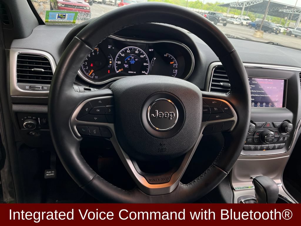 Used 2018 Jeep Grand Cherokee Laredo AWD/4WD image 9