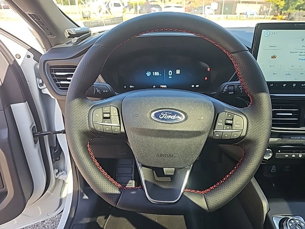 Certified 2025 Ford Escape ST-Line Select w/ Tech Pack #2 image 26