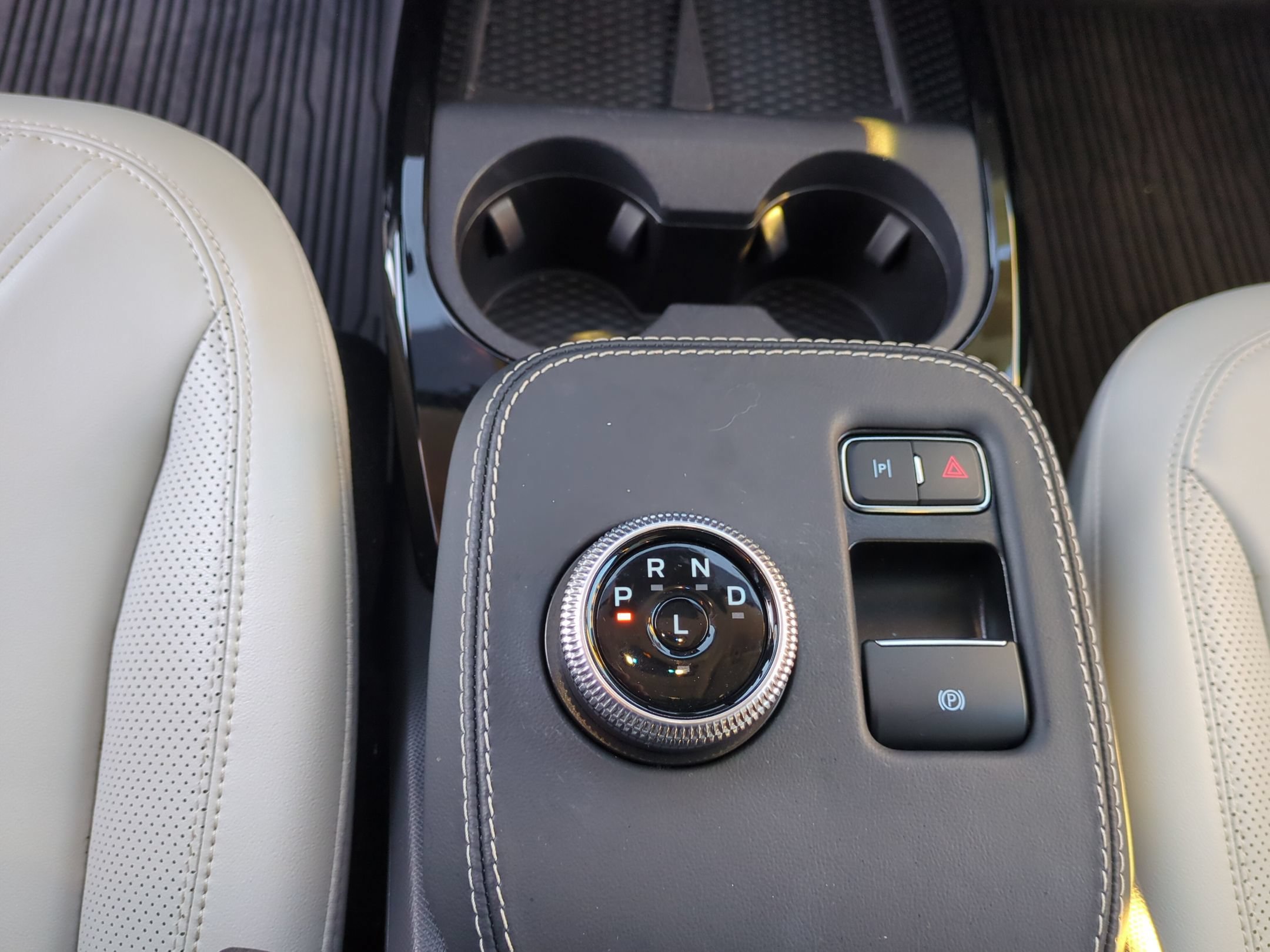 Certified 2024 Ford Mustang Mach-E Premium RWD image 27
