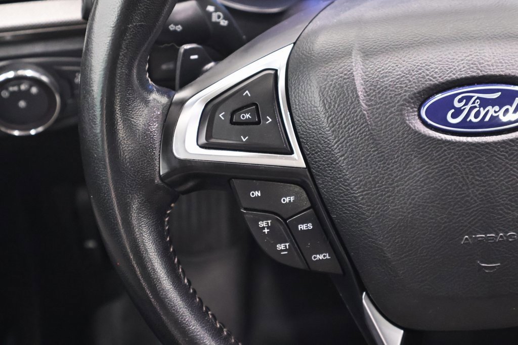 Certified 2019 Ford Fusion SE w/ Equipment Group 151A image 27