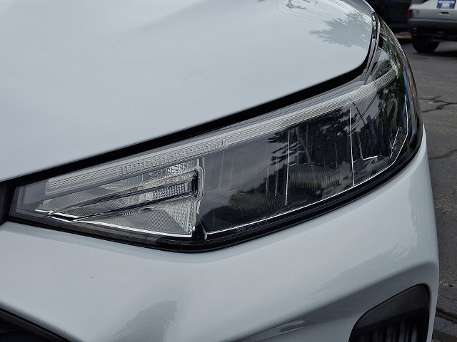 Certified 2025 Ford Escape Active AWD/4WD image 9