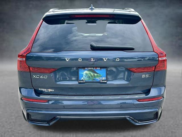 Used 2023 Volvo XC60 B5 Ultimate w/ Climate Package AWD/4WD image 6