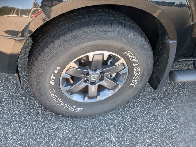 Used 2020 Nissan Frontier PRO-4X w/ Pro-4x Utility Package AWD/4WD image 11