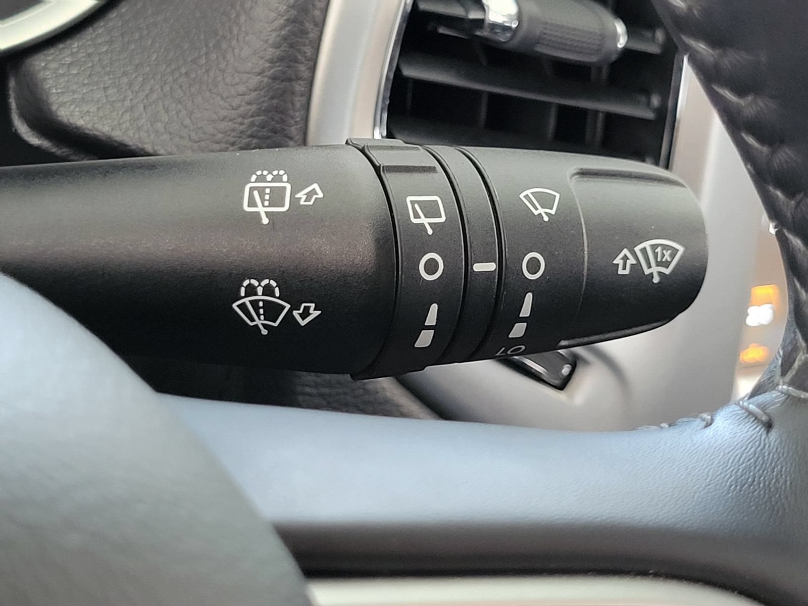 Used 2019 Jeep Compass High Altitude AWD/4WD image 18
