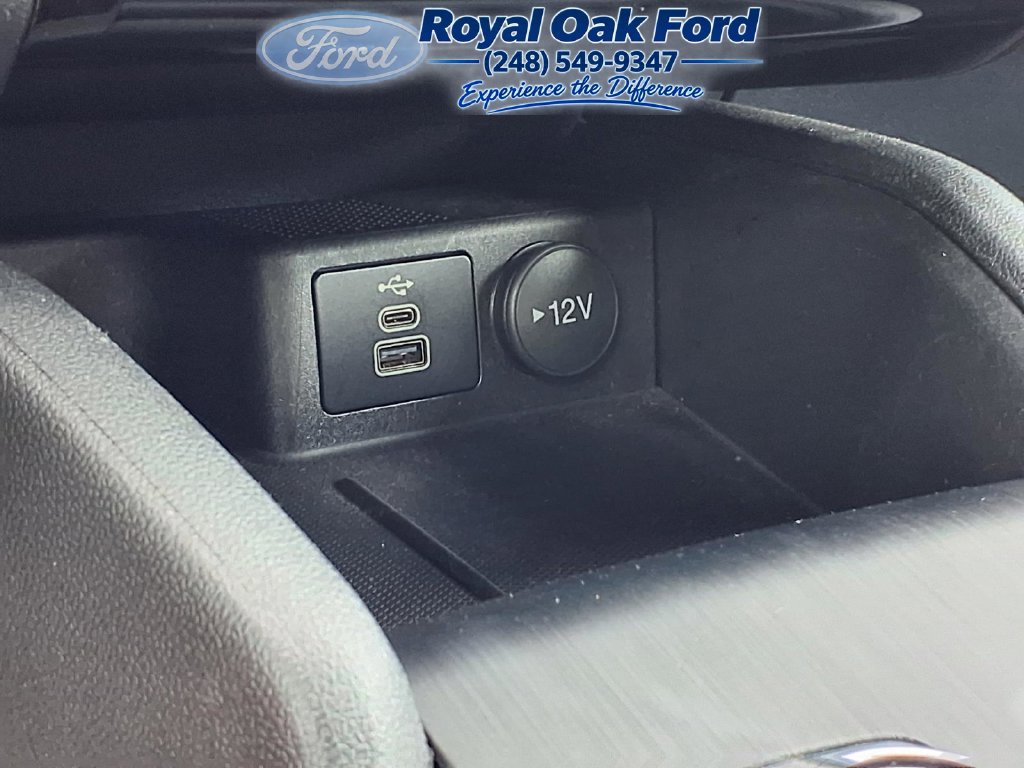 Certified 2024 Ford Escape ST-Line w/ Tech Pack #1 AWD/4WD image 18