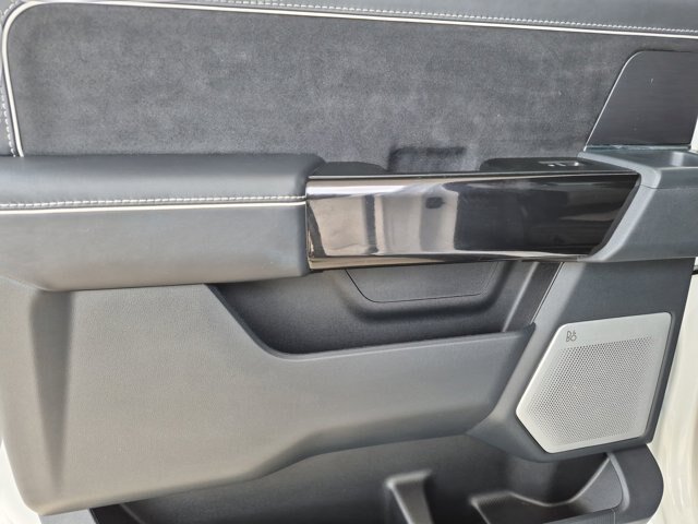 Certified 2025 Ford F150 Lightning Platinum AWD/4WD image 30
