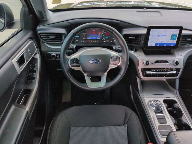 Certified 2023 Ford Explorer XLT image 16